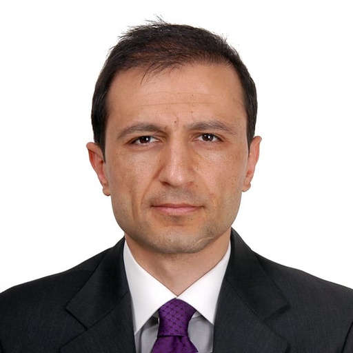 Fikret  Kartal